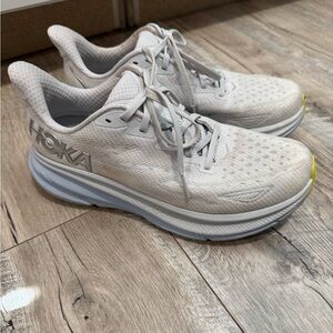 Hoka Women's Cream Athletic Shoes